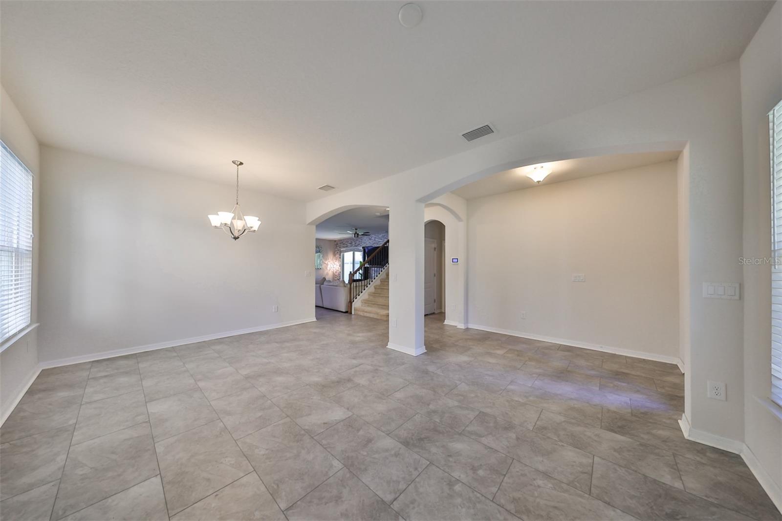 Photo 5 of 11115 SPRING POINT CIR