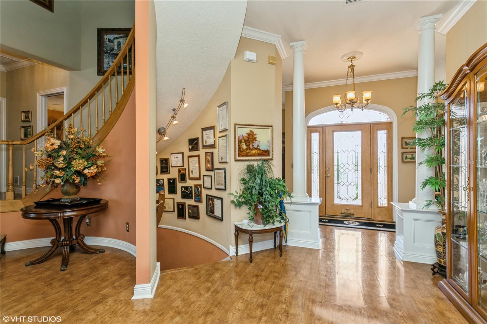 Photo 5 of 4 PARADISE LN