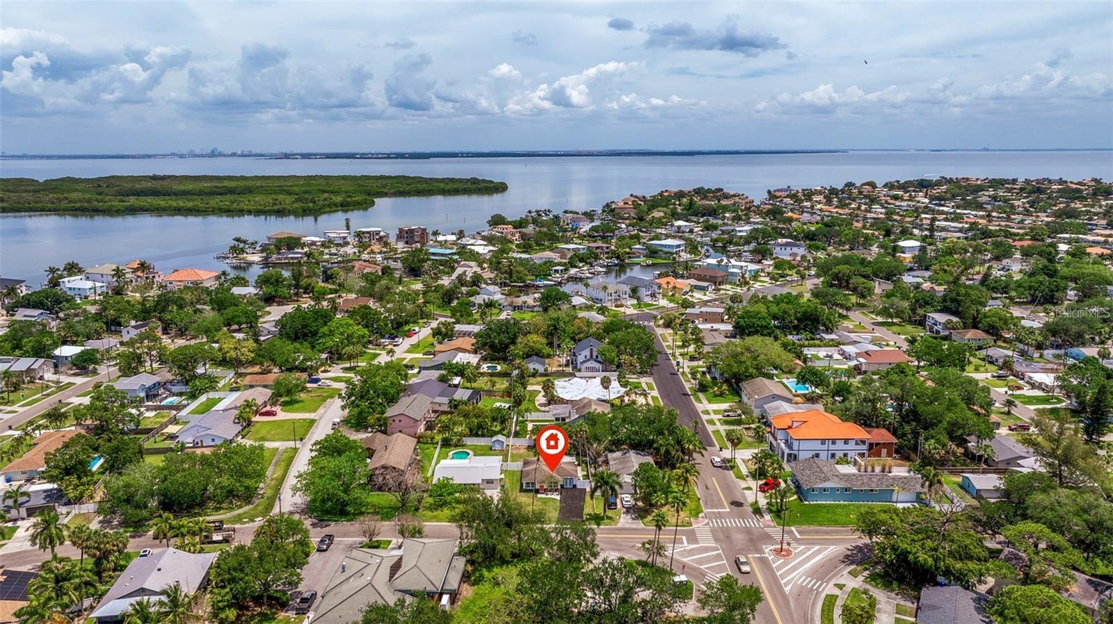 Photo 7 of 1702 BAYOU GRANDE BLVD NE