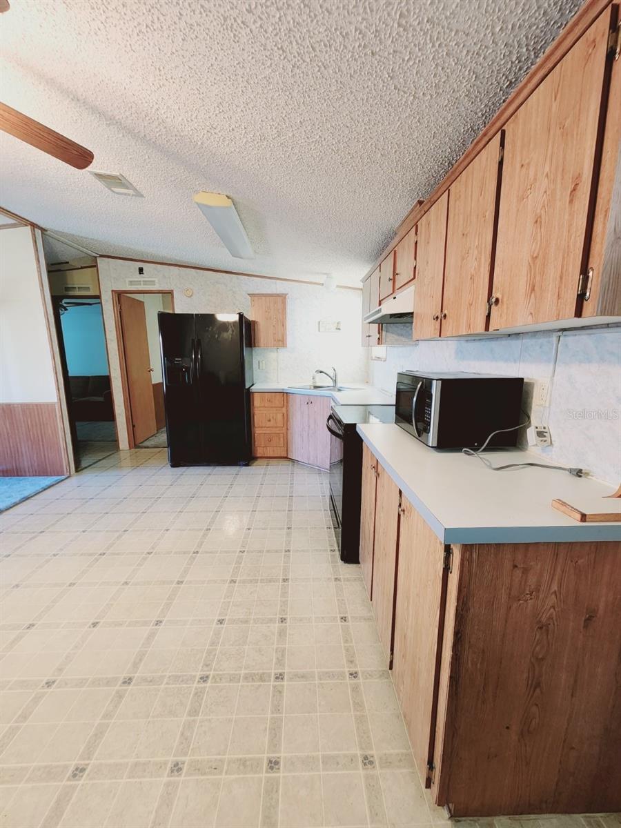 Photo 6 of 6246 MIDLAND ST