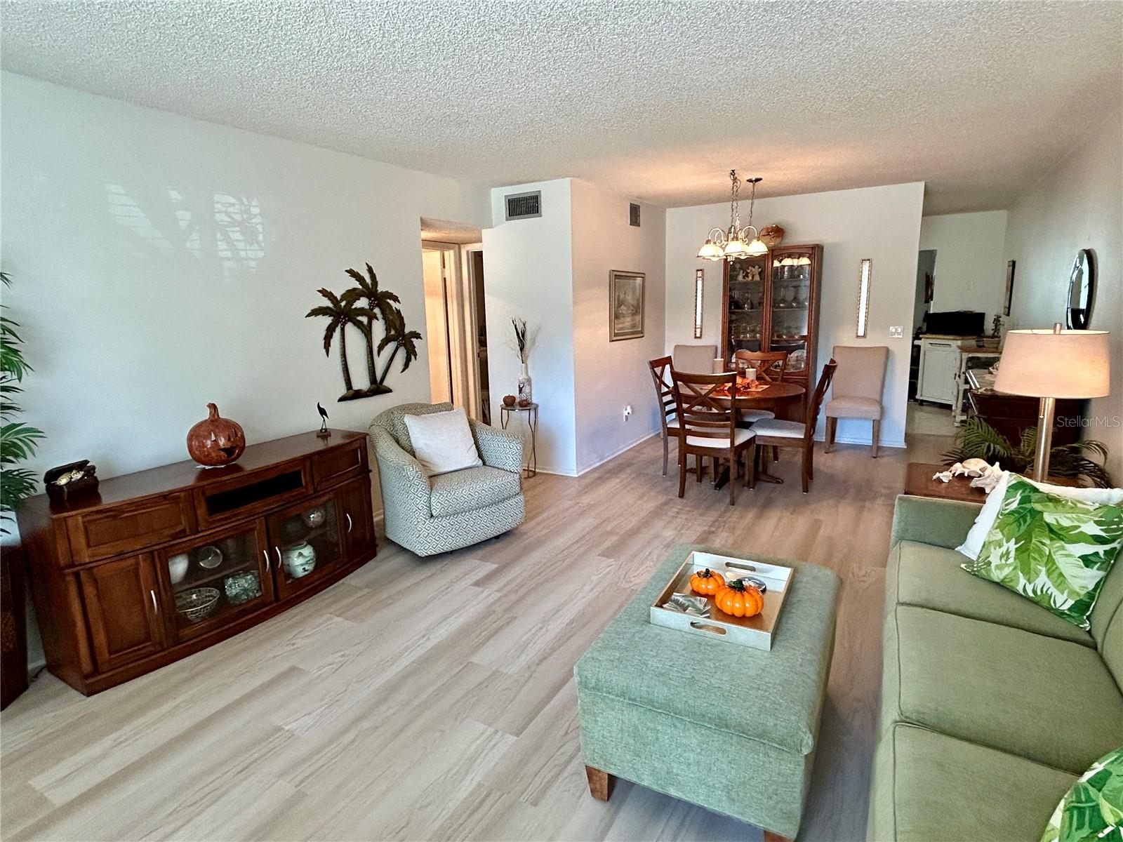 Photo 5 of 2256 PHILIPPINE DR #14