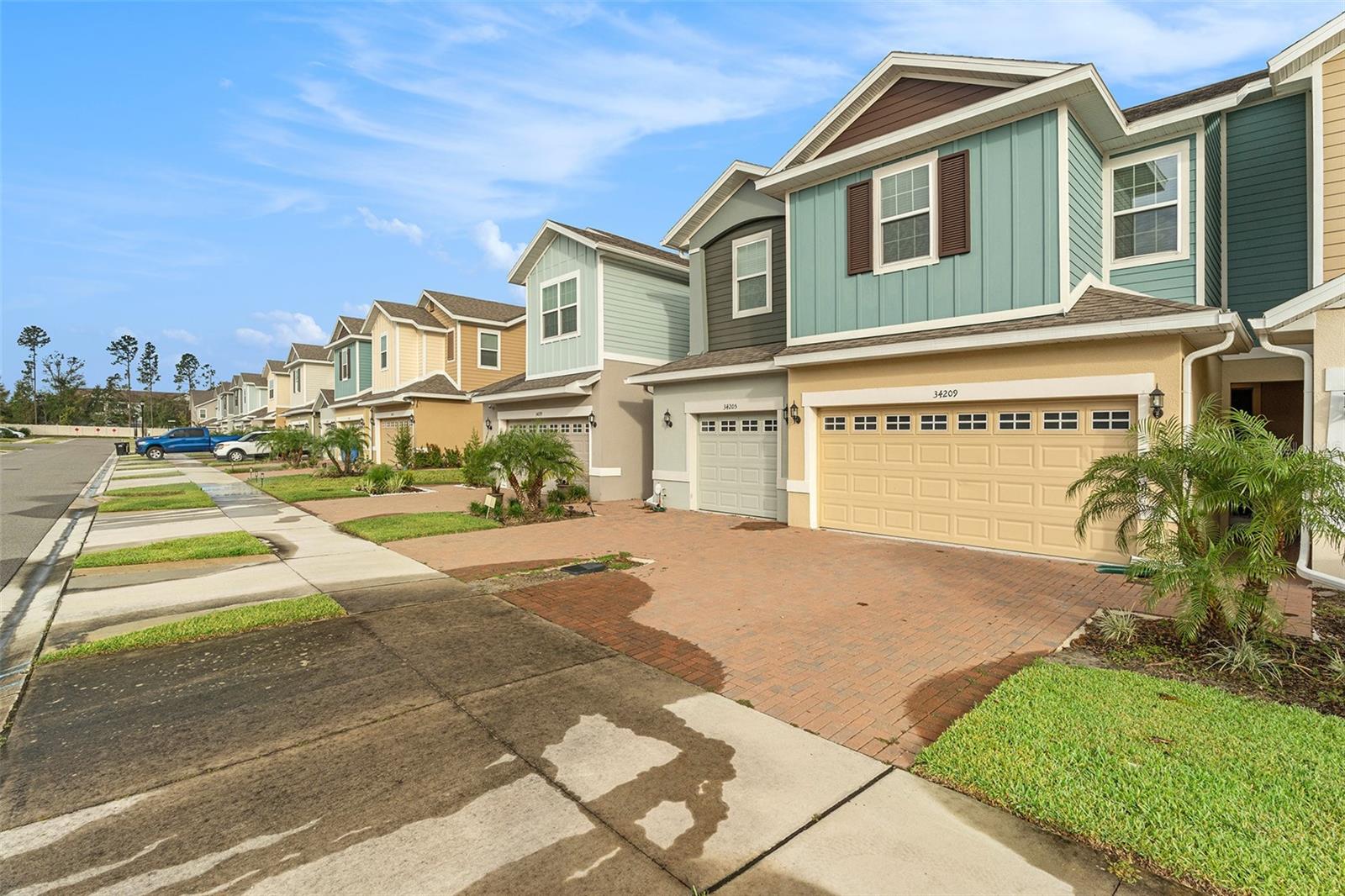Photo 4 of 34209 ROGALLO LN