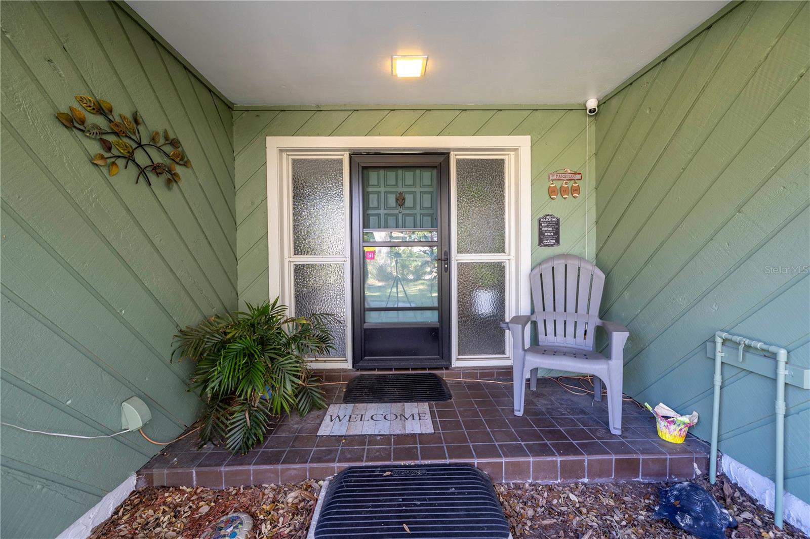 Photo 5 of 2227 WILLOWBROOK DR
