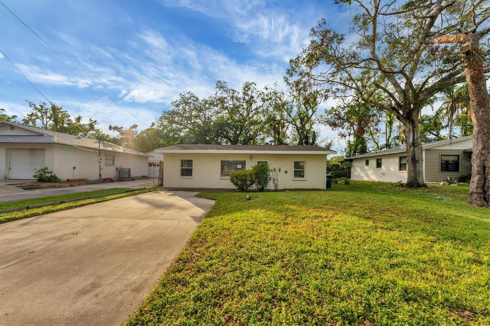 Photo of 4620 VIOLET AVE