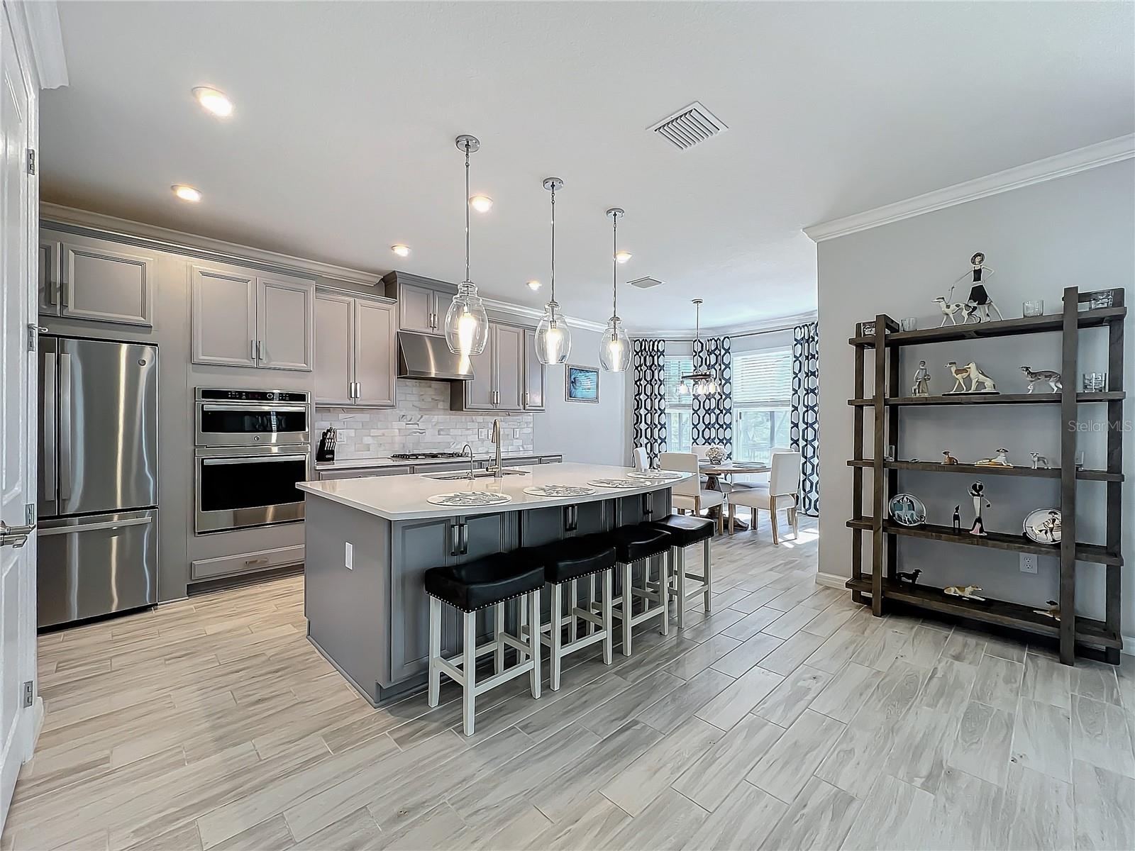Photo 5 of 5809 FIELDMOOR CT
