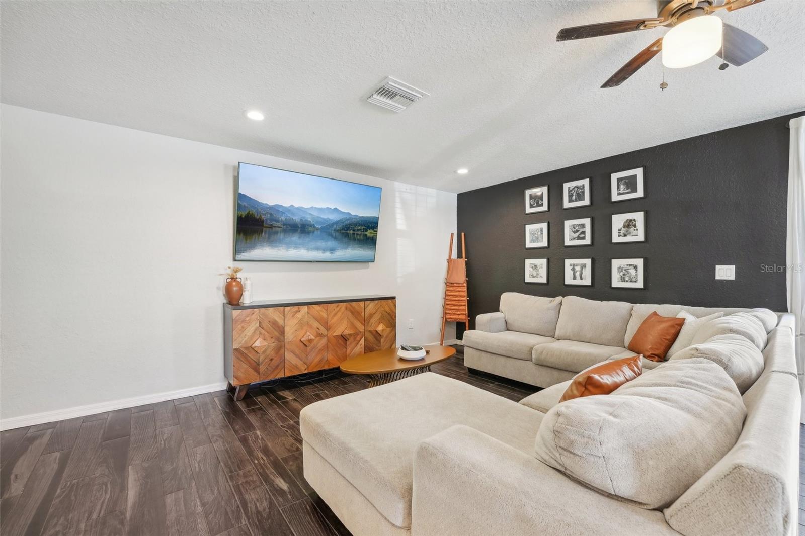 Photo 3 of 13123 SONOMA BEND PL