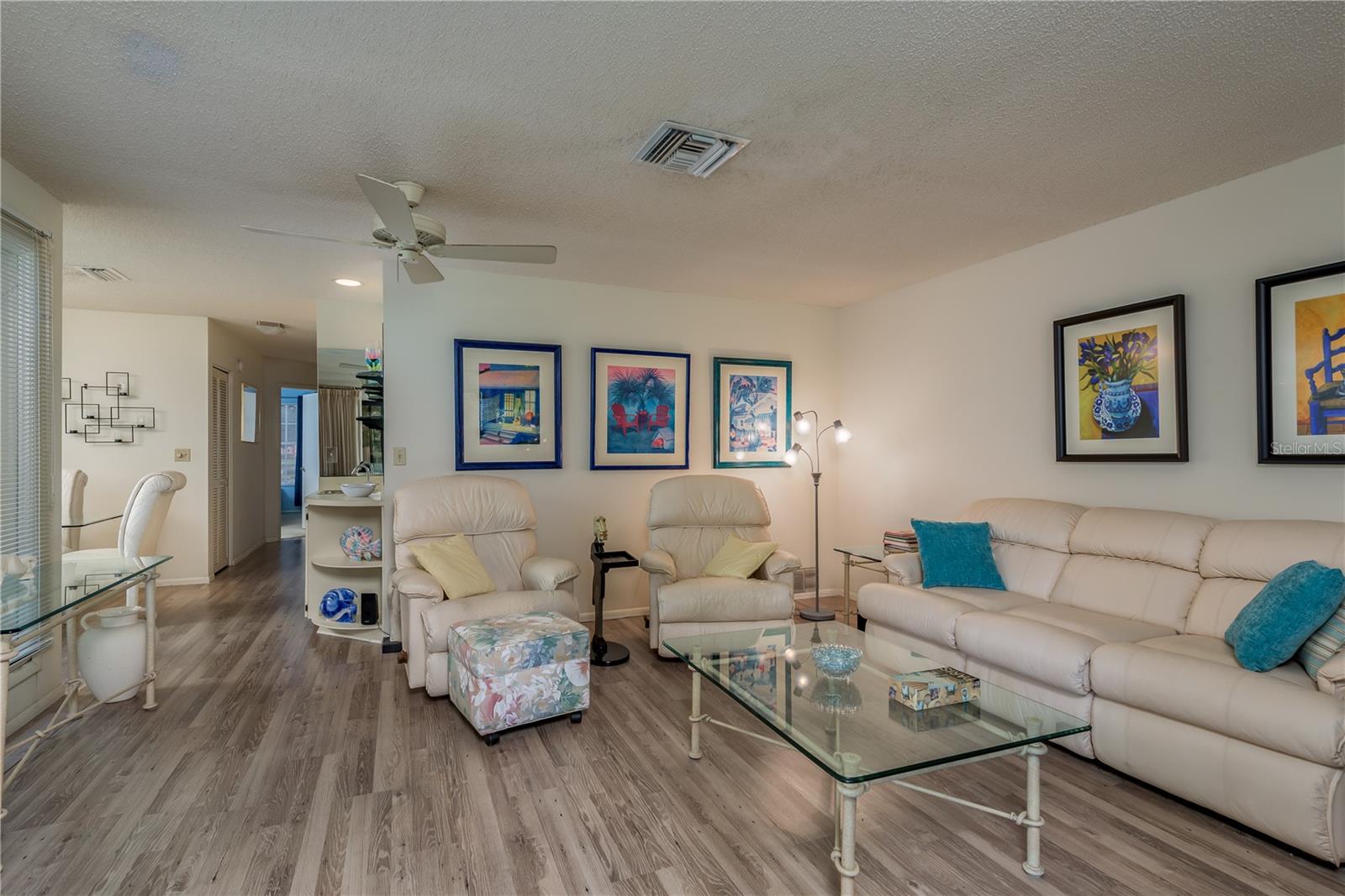 Photo 4 of 11337 VERSAILLES LN #F