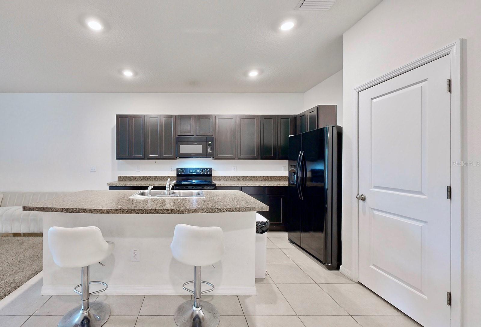 Photo 4 of 835 LUCENT SANDS CT