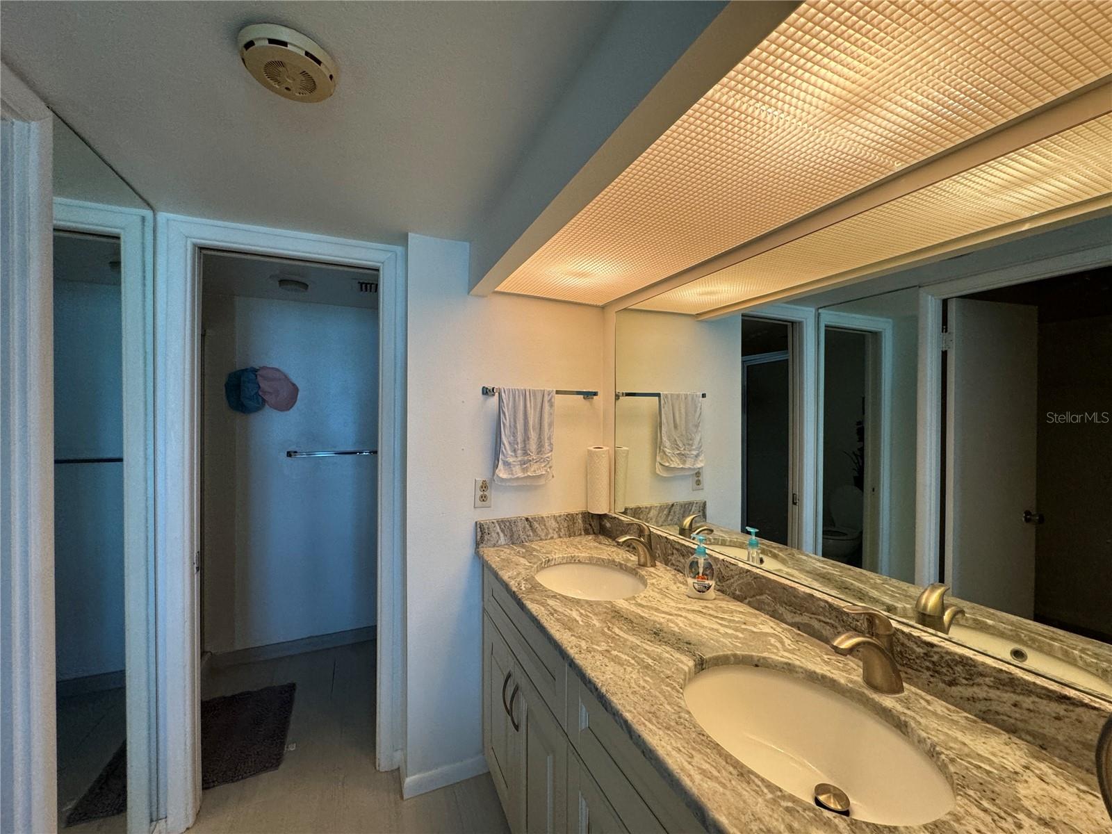 Photo of 2617 COVE CAY DR #505