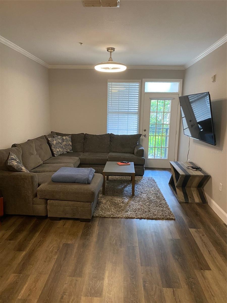Photo 3 of 4221 W SPRUCE ST #1125