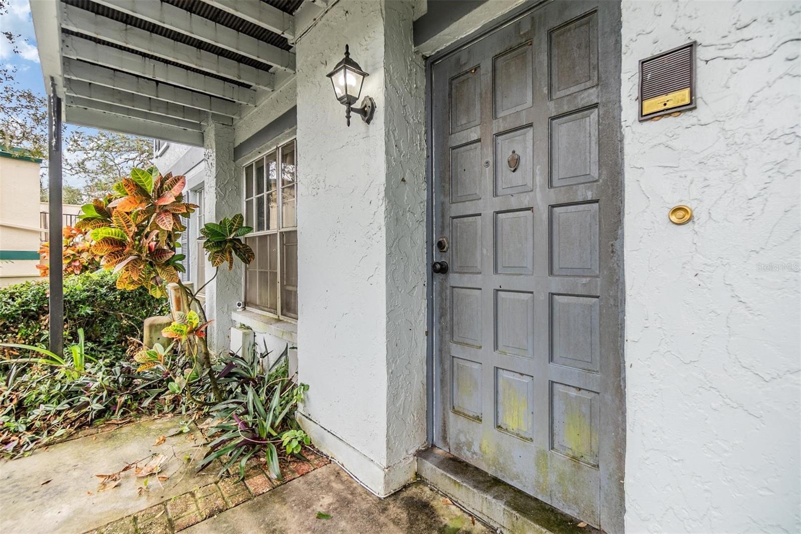 Photo 3 of 4453 VIEUX CARRE CIR