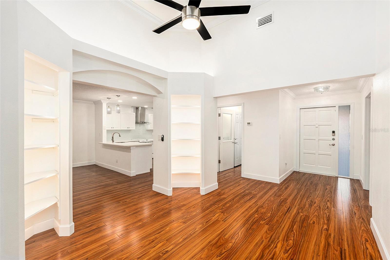 Photo 4 of 11507 ORILLA DEL RIO PL