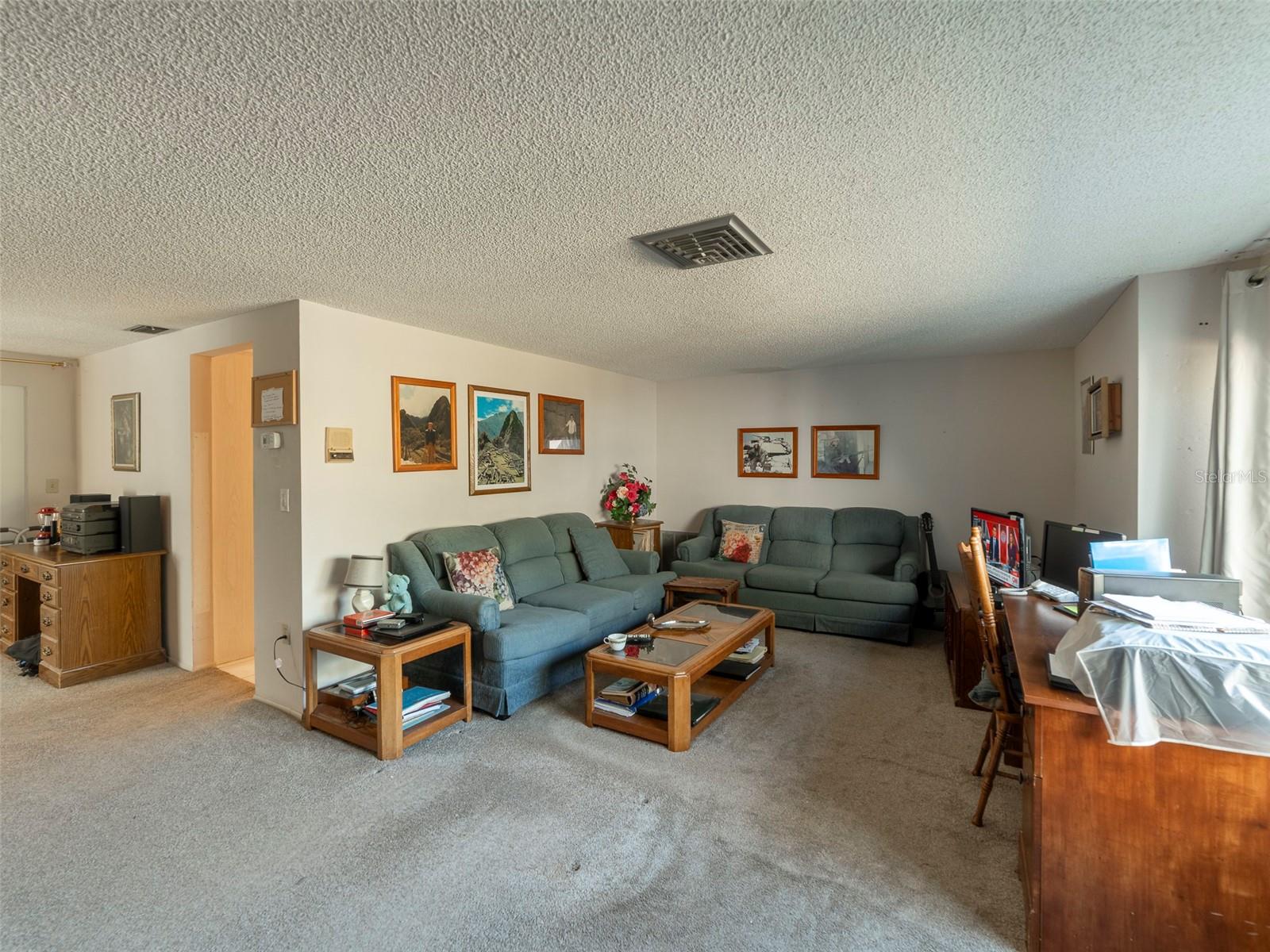 Photo 4 of 12114 CLEARBROOK LN
