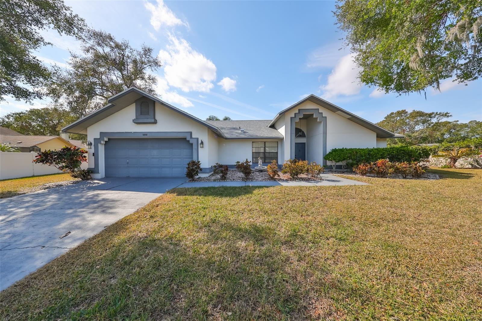 Photo 2 of 11332 TORREY PINES DR
