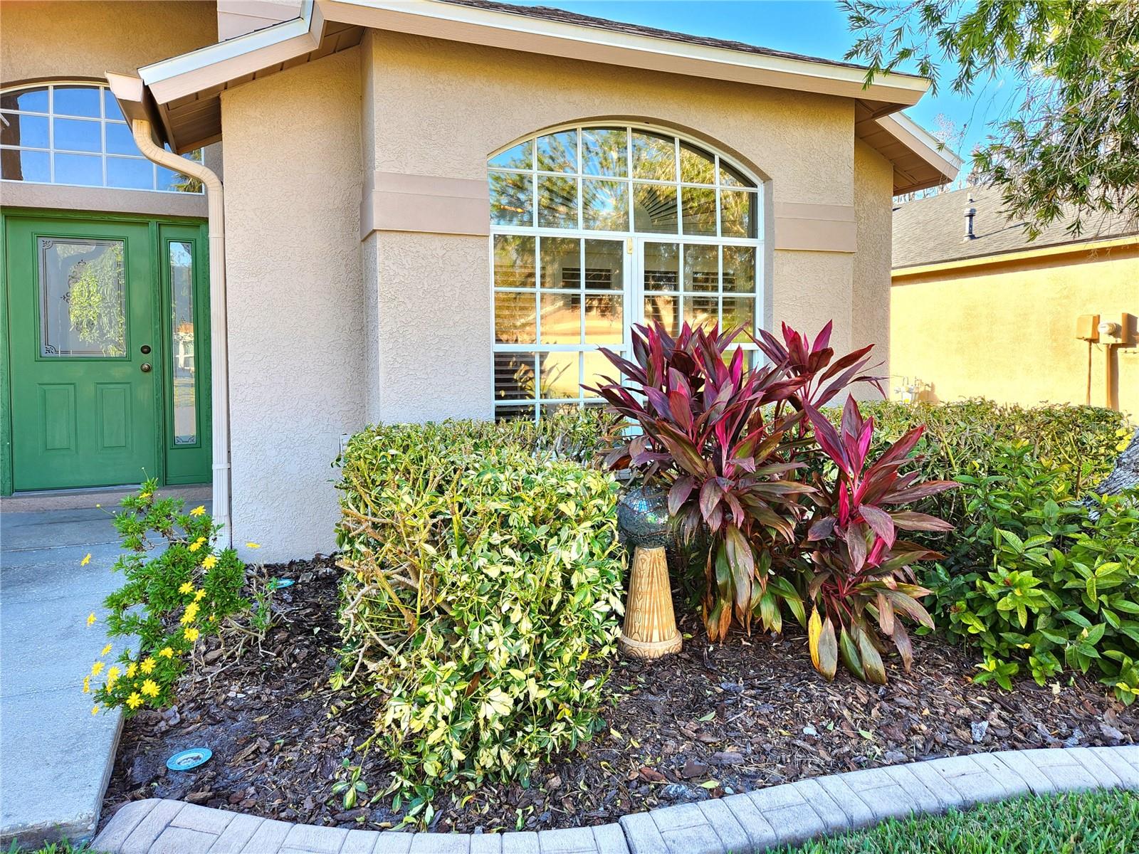 Photo 3 of 30923 BURLEIGH DR