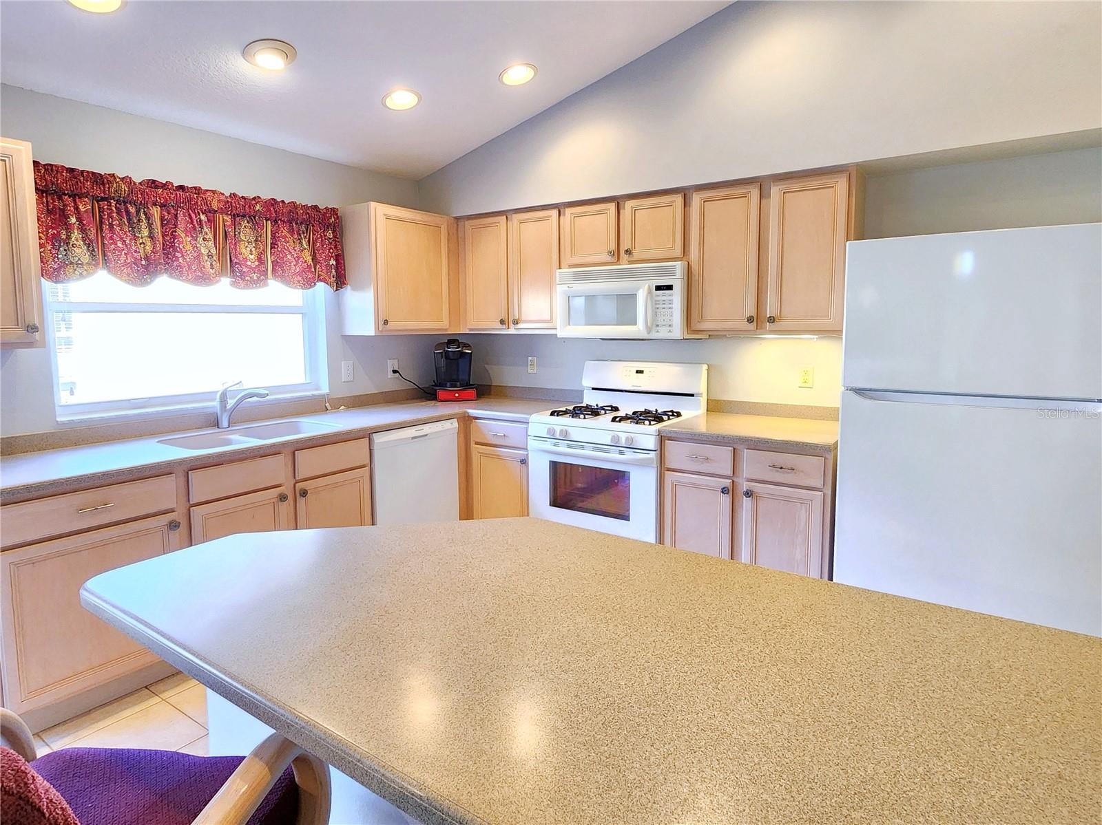 Photo 5 of 30923 BURLEIGH DR