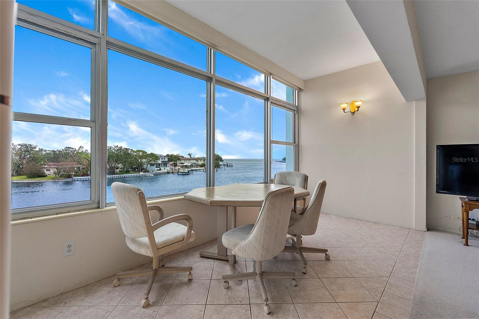 Photo 6 of 1365 SNELL ISLE BLVD NE #3B