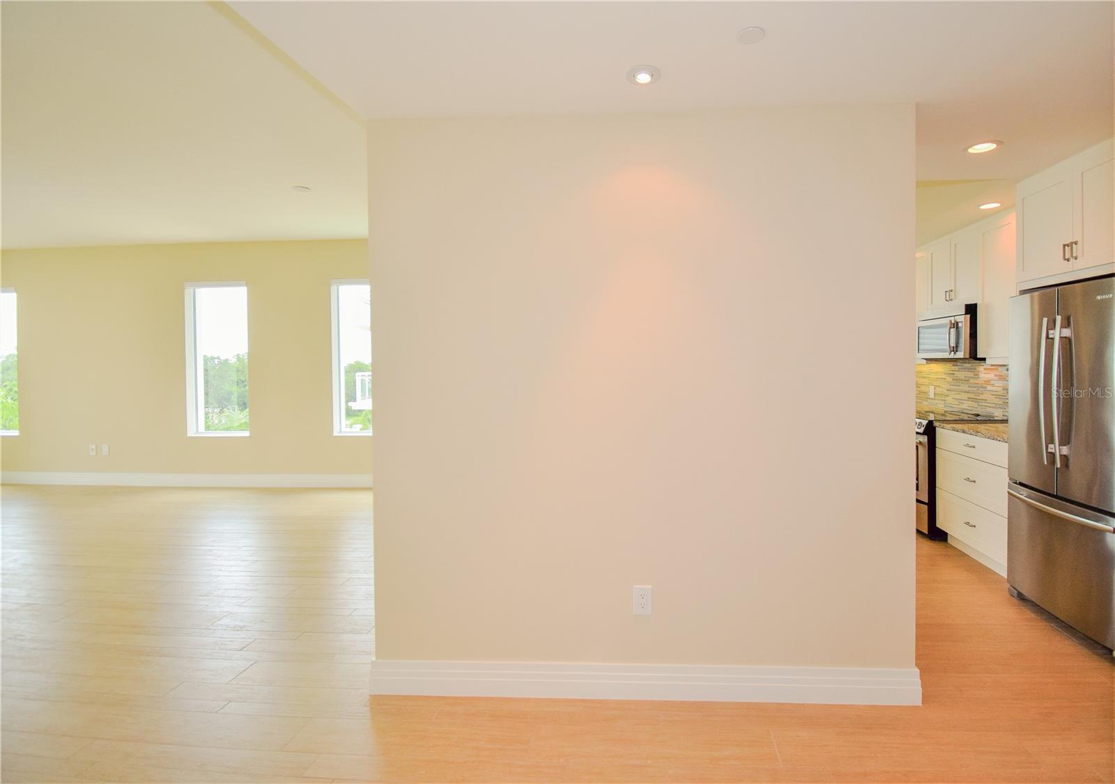 Photo 5 of 1325 SNELL ISLE BLVD NE #407