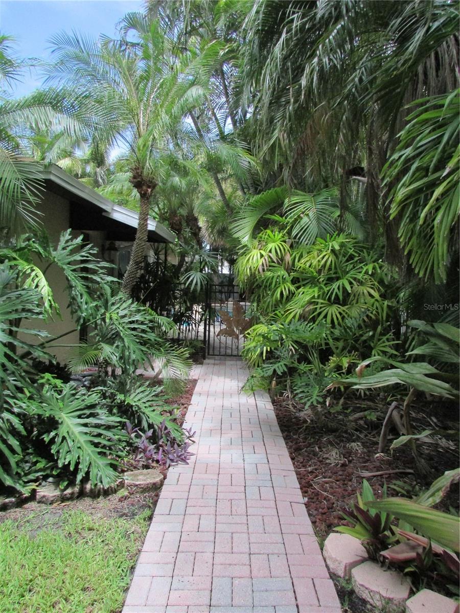 Photo 7 of 24 160TH CT