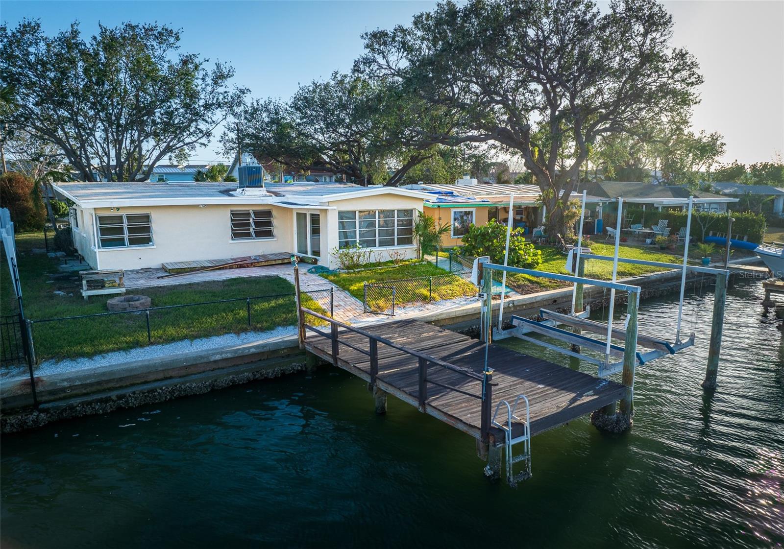 Photo 5 of 348 BAHIA VISTA DR