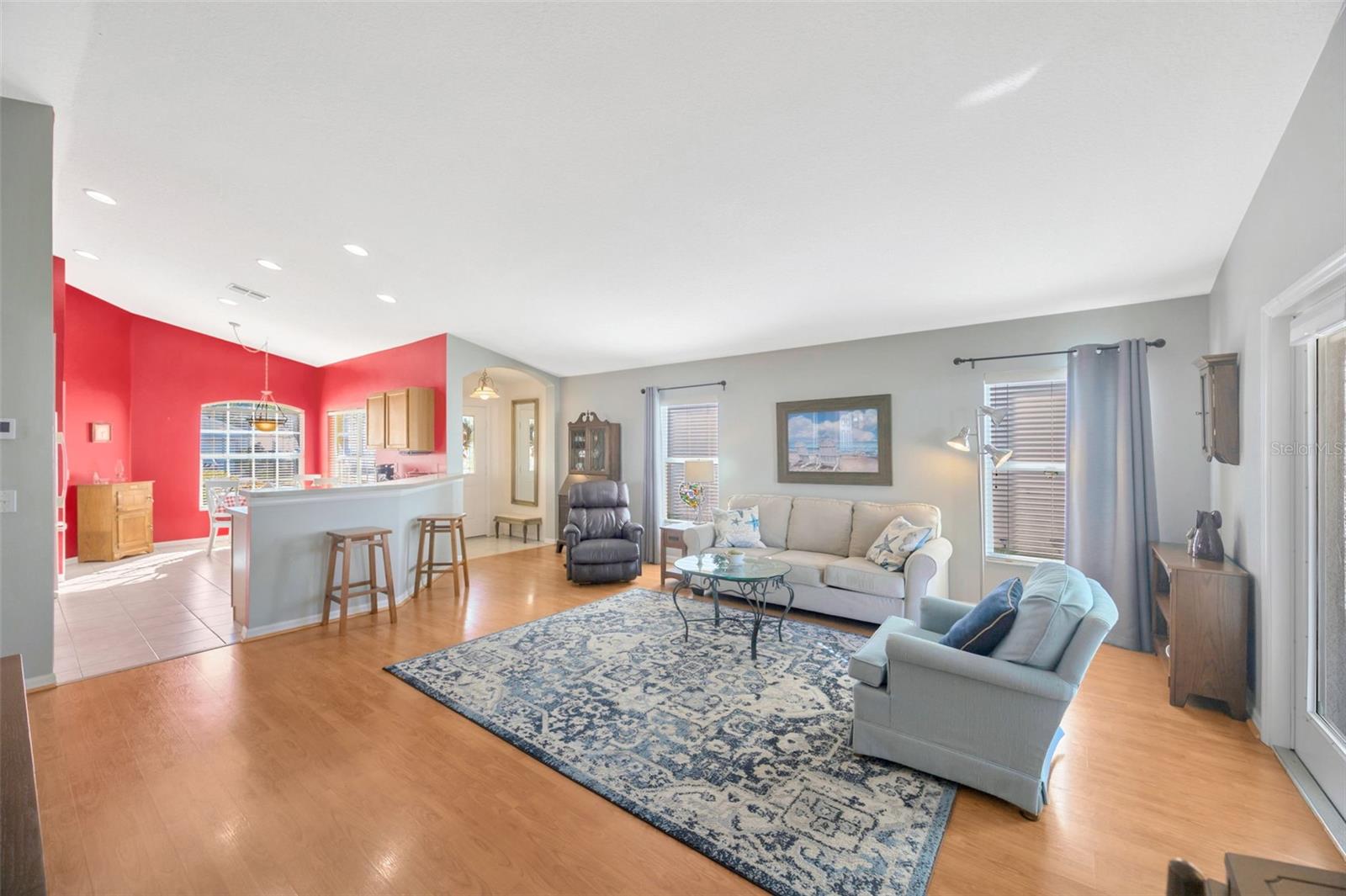 Photo 4 of 2852 BANYAN HILL LN