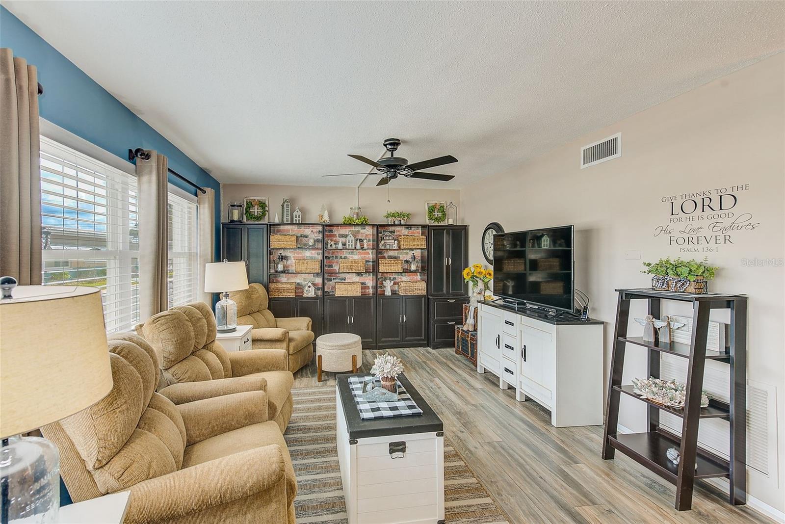 Photo 7 of 250 ROSERY RD NW #307