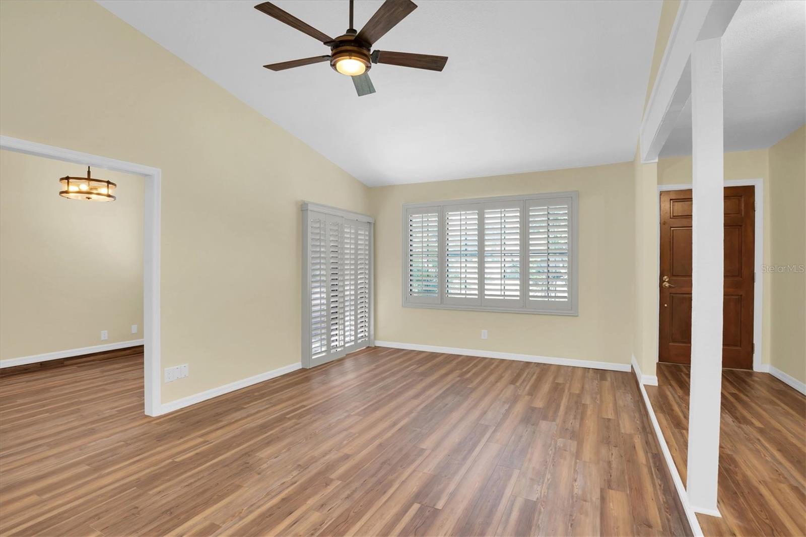 Photo 3 of 1497 ROSETREE CT