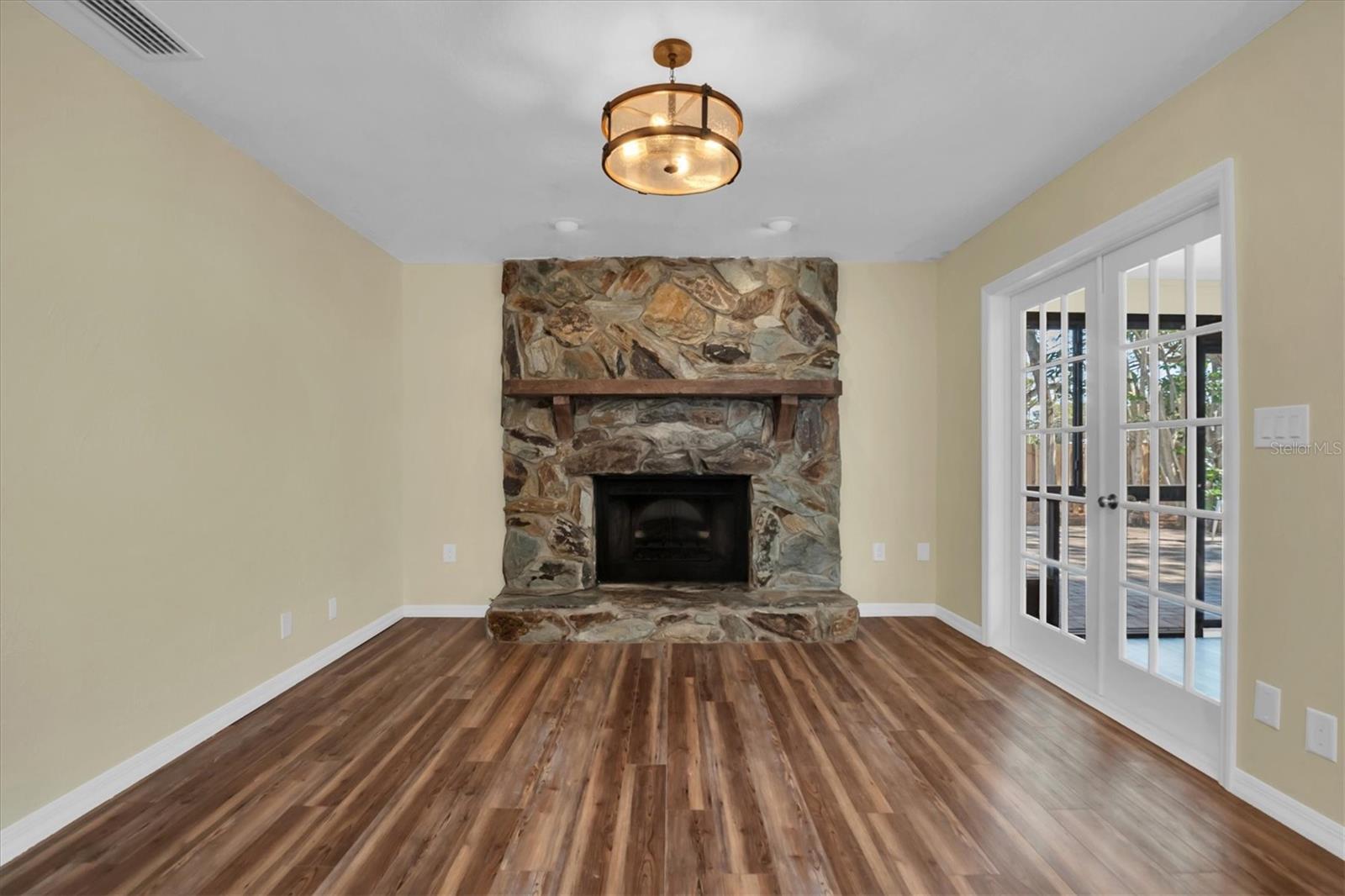 Photo 6 of 1497 ROSETREE CT