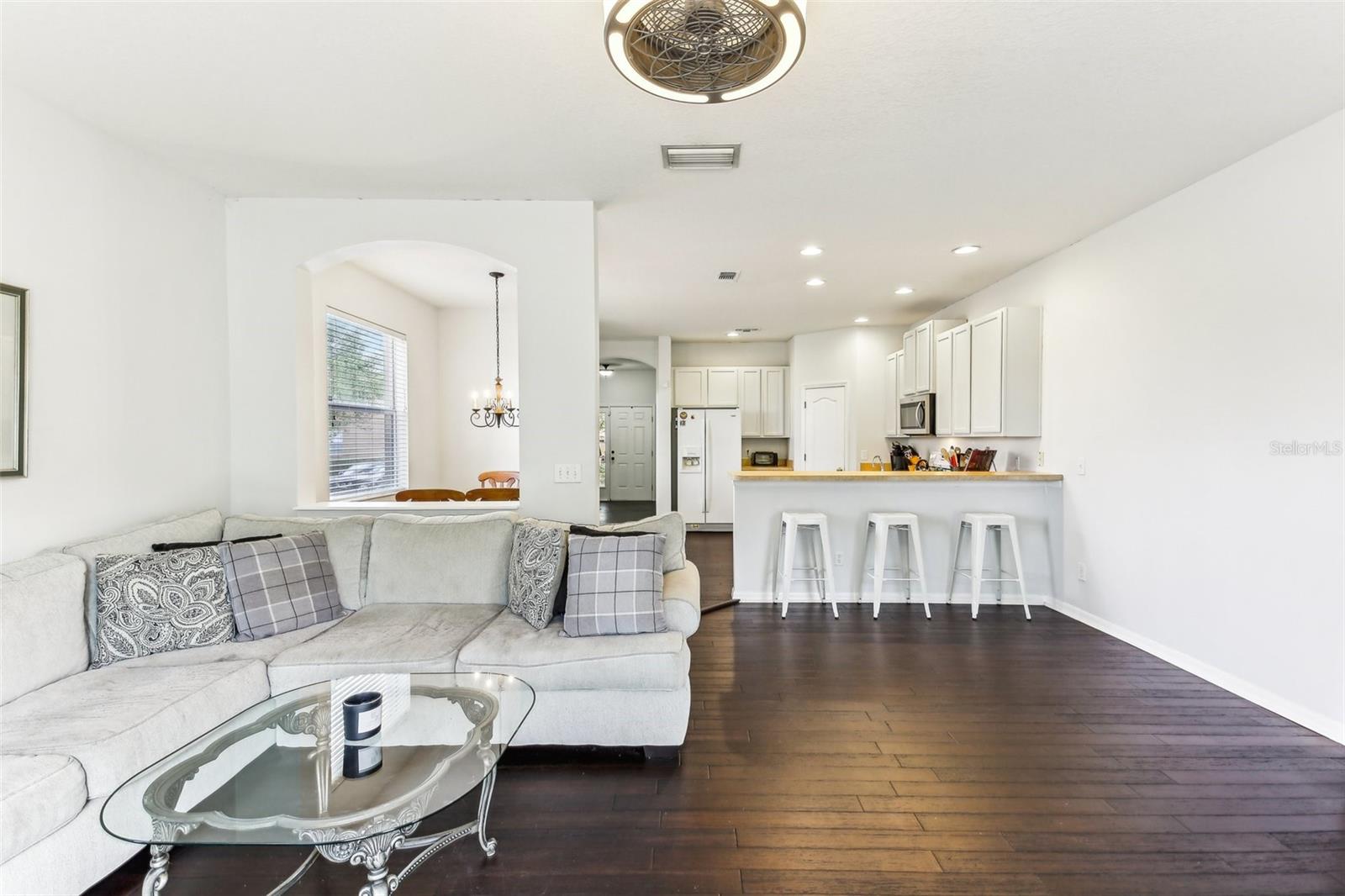 Photo 6 of 12821 AVELAR MANOR PL