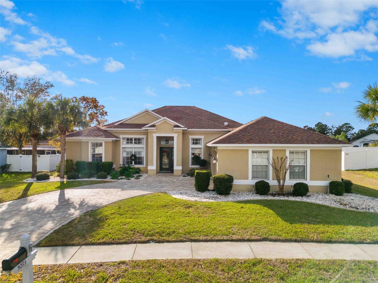 Photo 3 of 5093 BRACKENWOOD DR