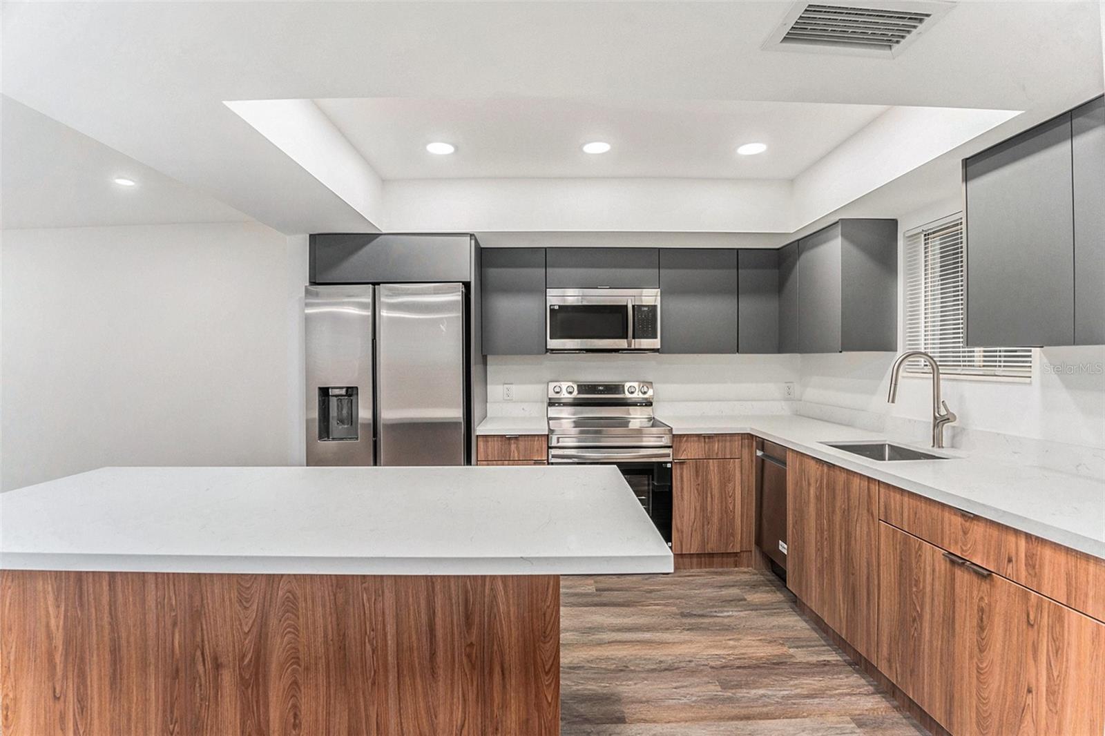 Photo of 801 83RD AVE N #120
