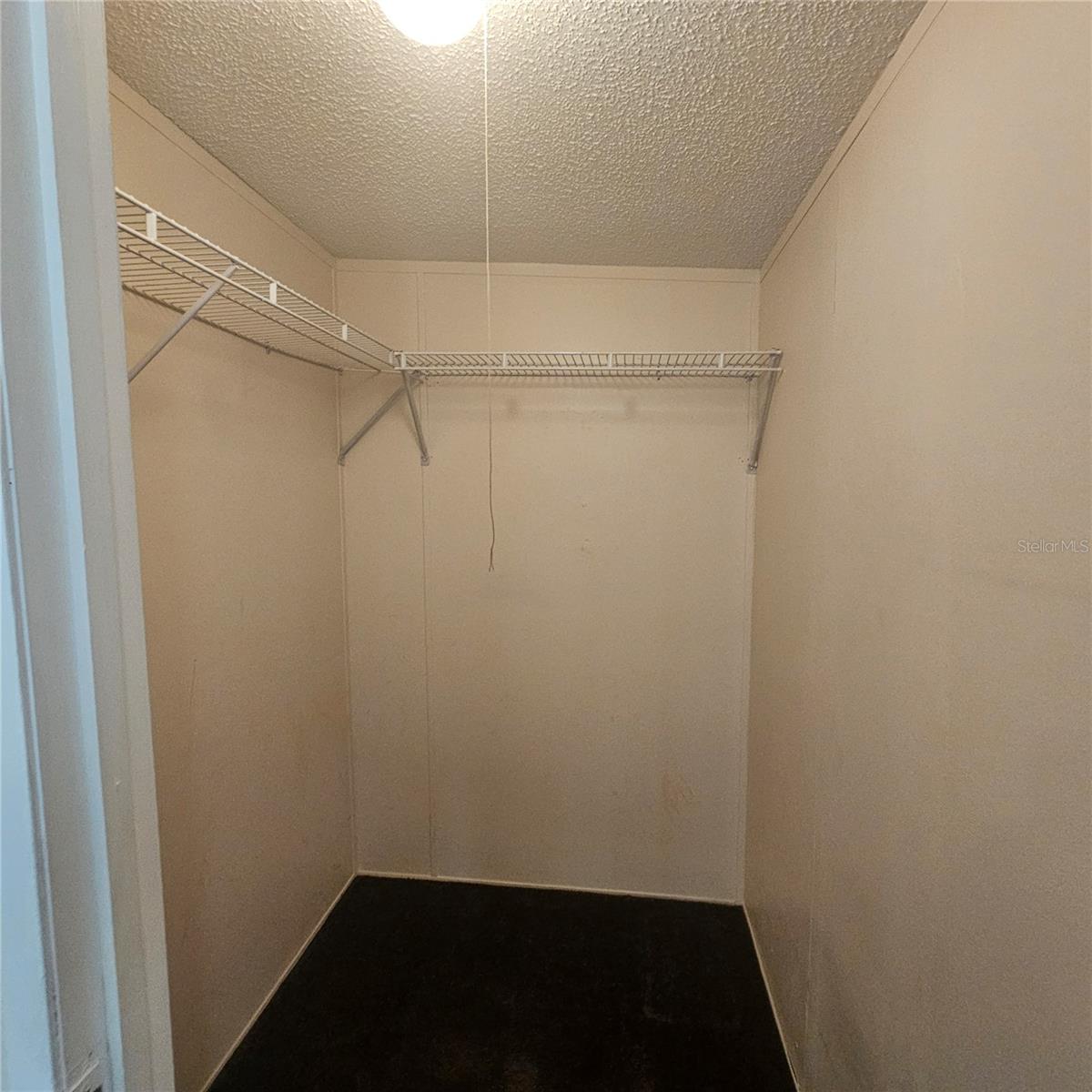 Photo 4 of 606 OCEAN MIST CT