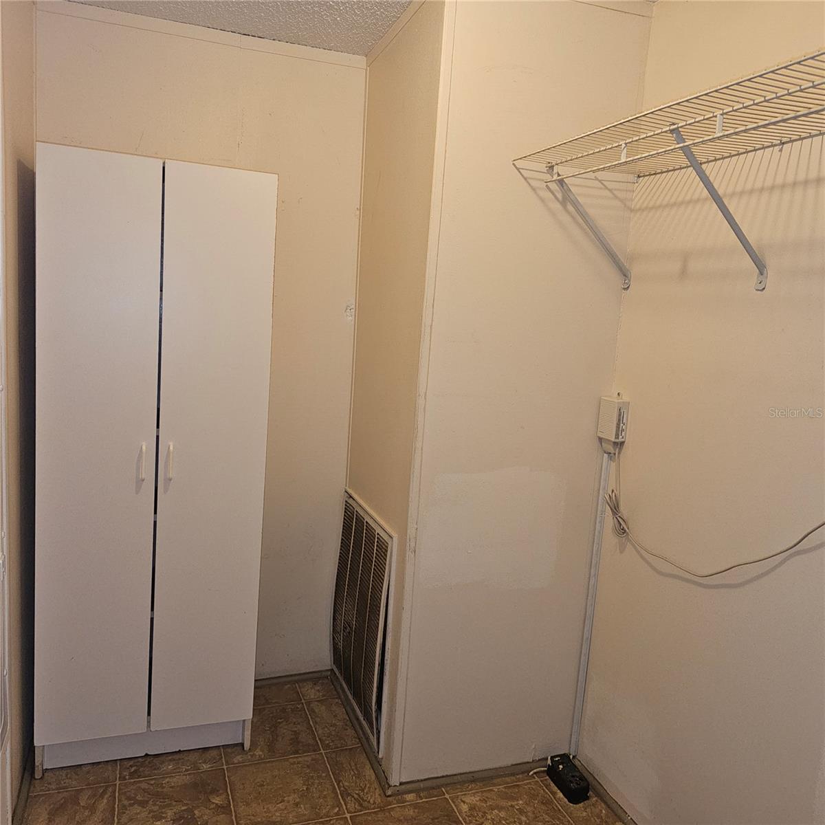Photo 5 of 606 OCEAN MIST CT