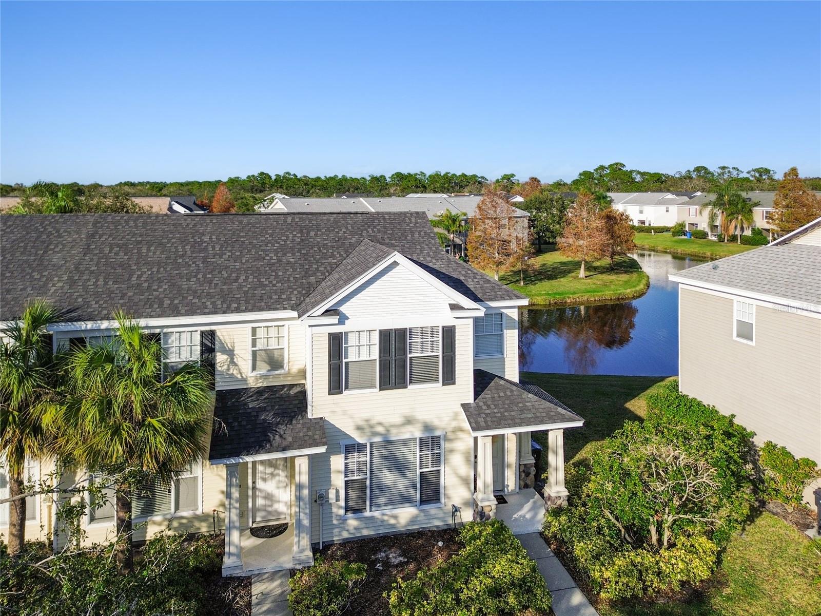 Photo 3 of 12449 COUNTRY WHITE CIR