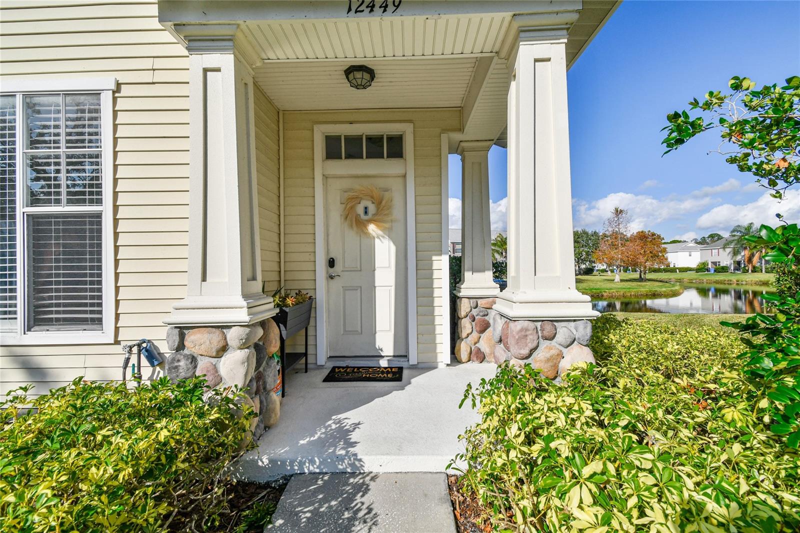 Photo 4 of 12449 COUNTRY WHITE CIR