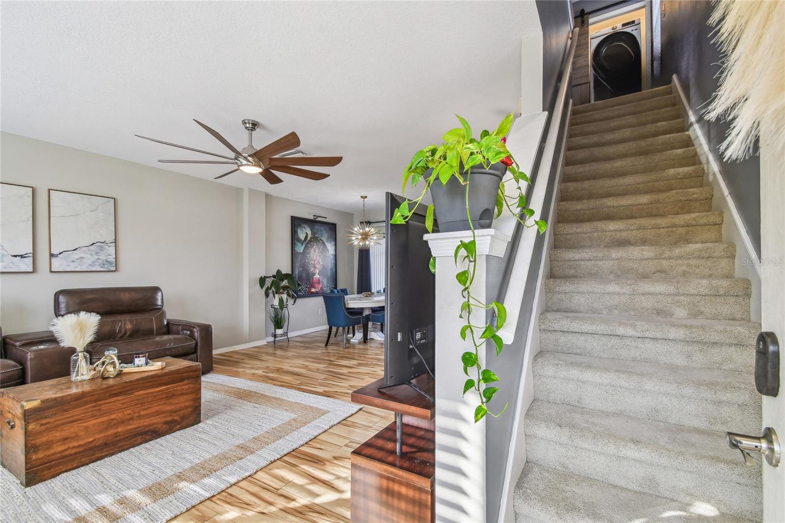 Photo 6 of 12449 COUNTRY WHITE CIR