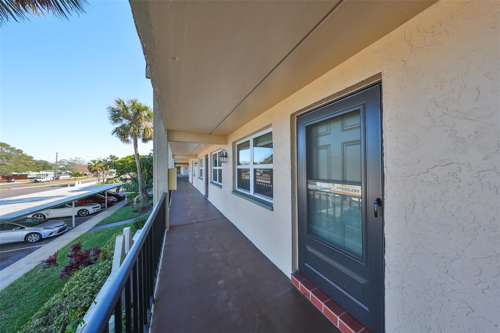 Photo 3 of 11700 PARK BLVD #209