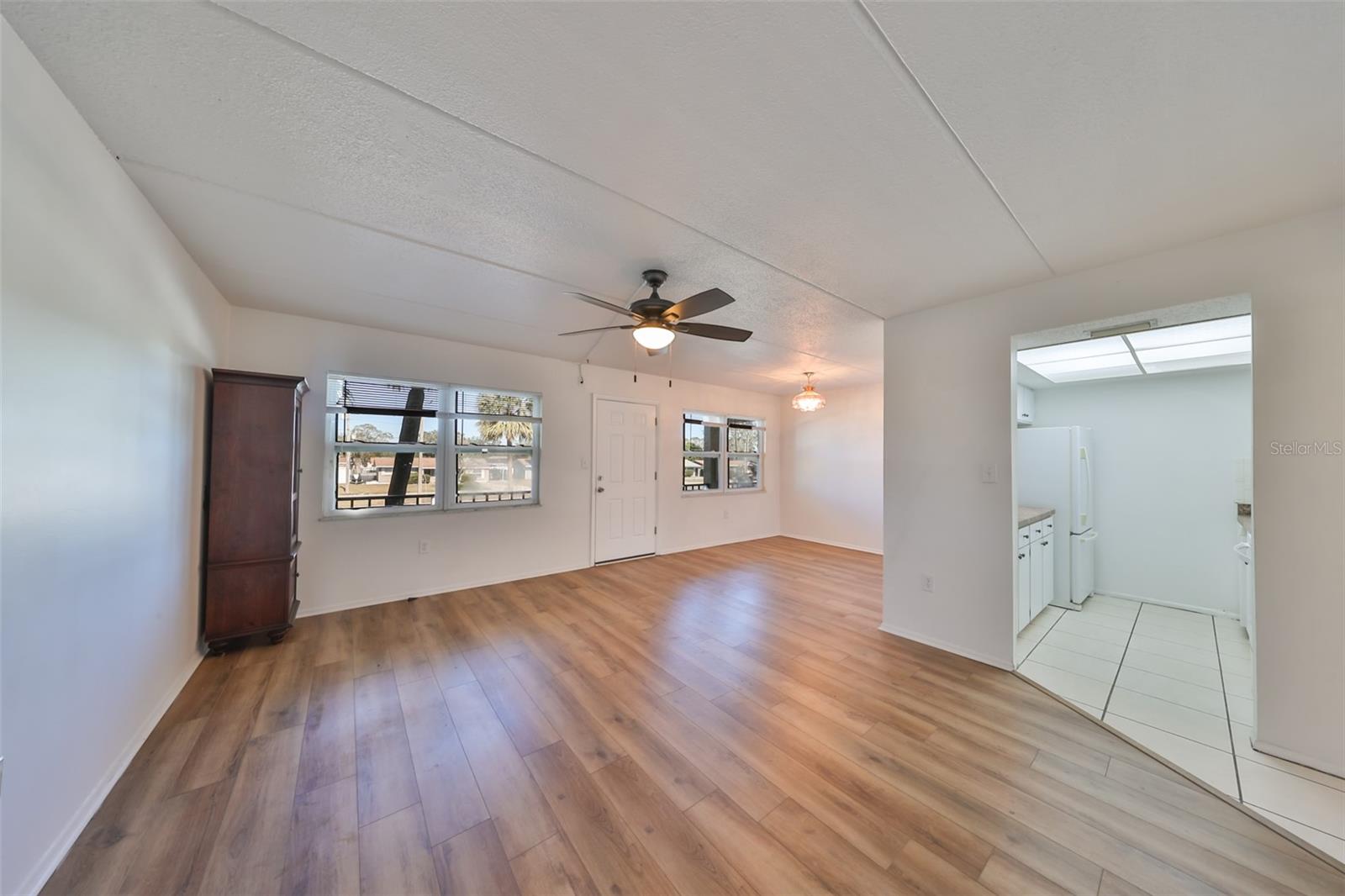 Photo 7 of 11700 PARK BLVD #209