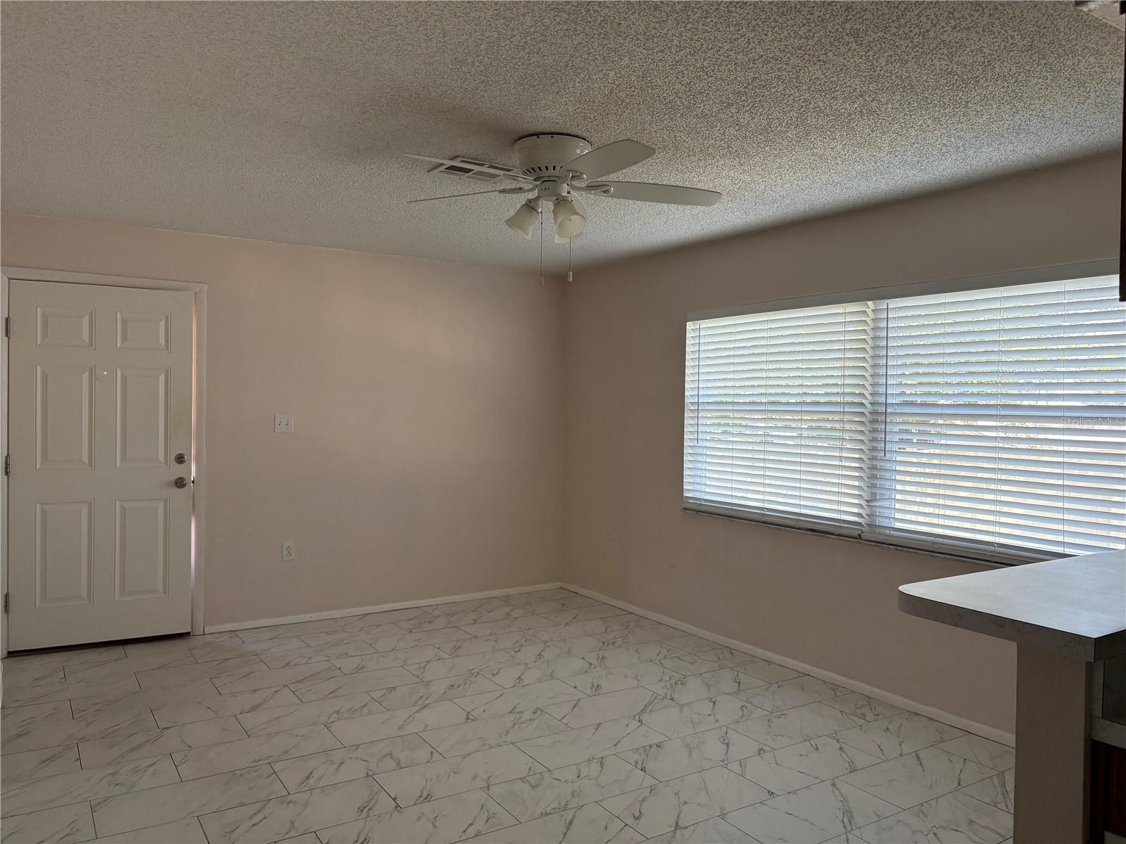 Photo 2 of 6177 CHESHAM DR #5
