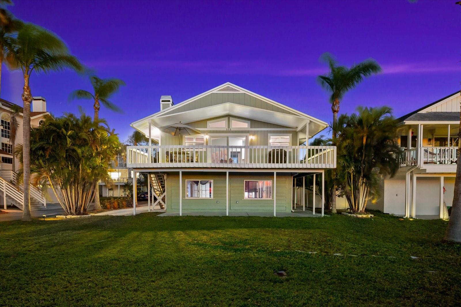 Photo of 555 GULF DR