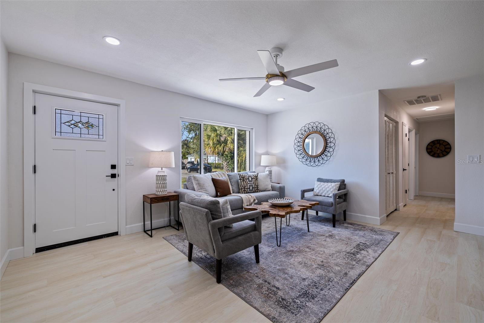 Photo 7 of 3908 WAHOO DR SE