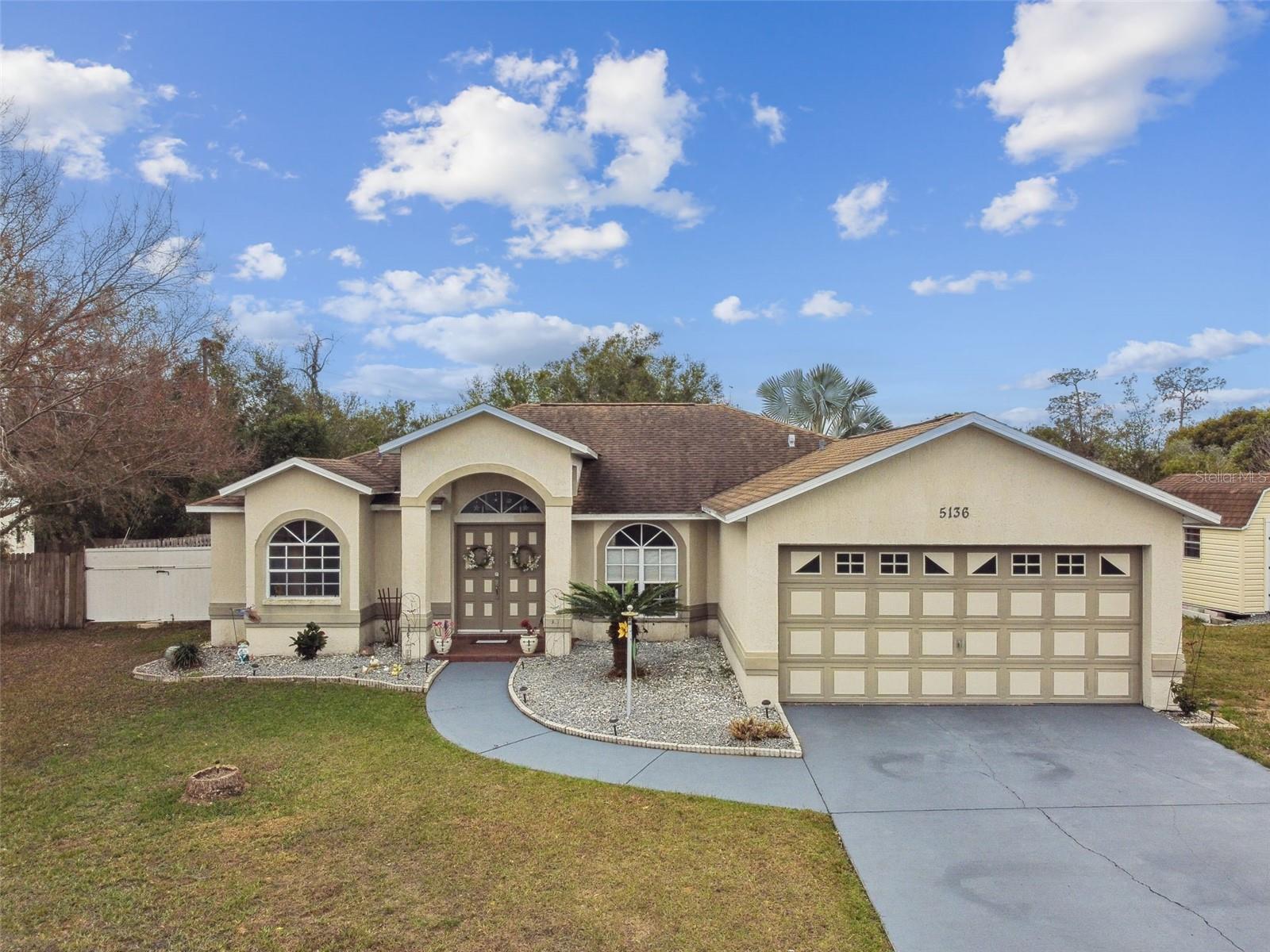 Photo of 5136 SUMMER HILL DR