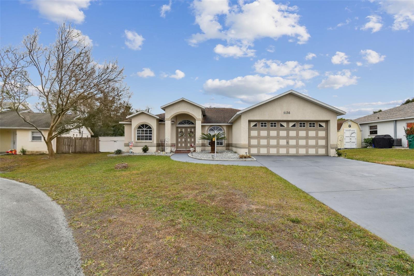 Photo 5 of 5136 SUMMER HILL DR
