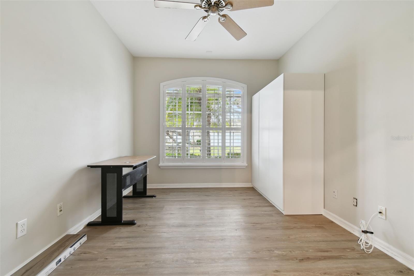 Photo 6 of 23641 CORAL RIDGE LN