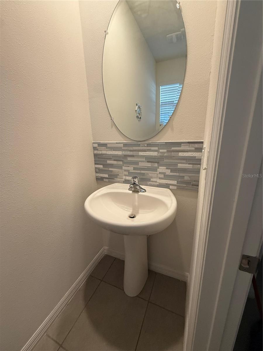 Photo 6 of 3005 SUNCOAST BLEND DR