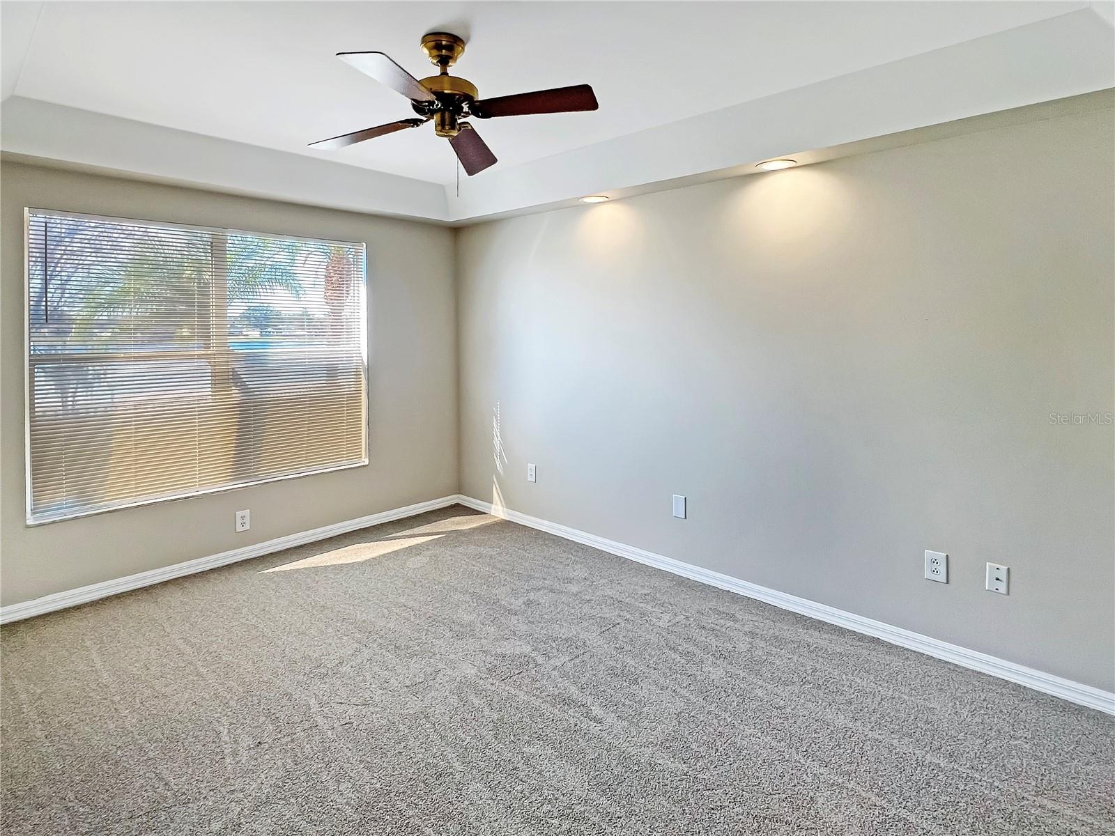 Photo 7 of 22821 SAINT THOMAS CIR