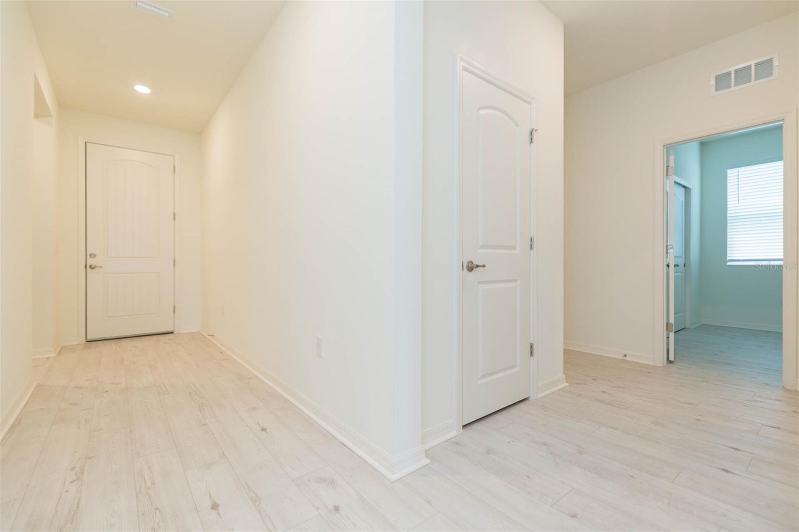 Photo 6 of 12703 ASTON DR