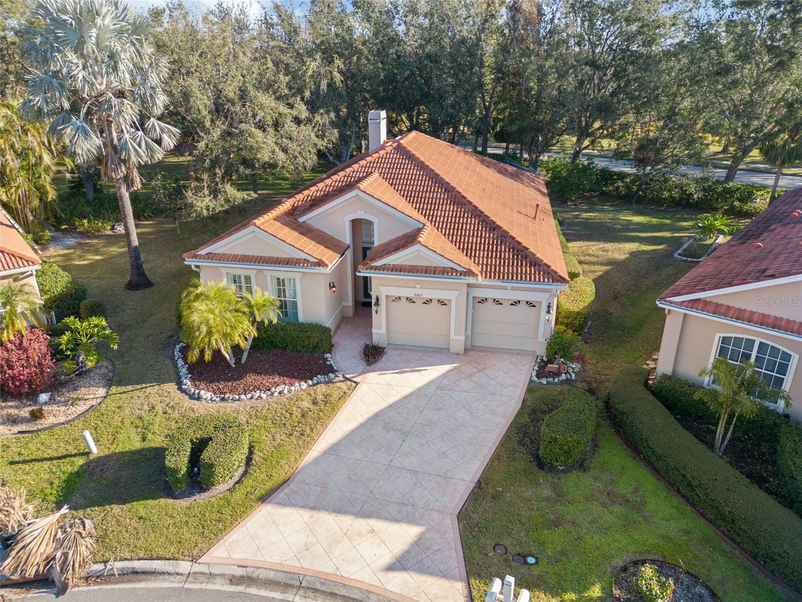 Photo 4 of 6207 SKYWARD CT