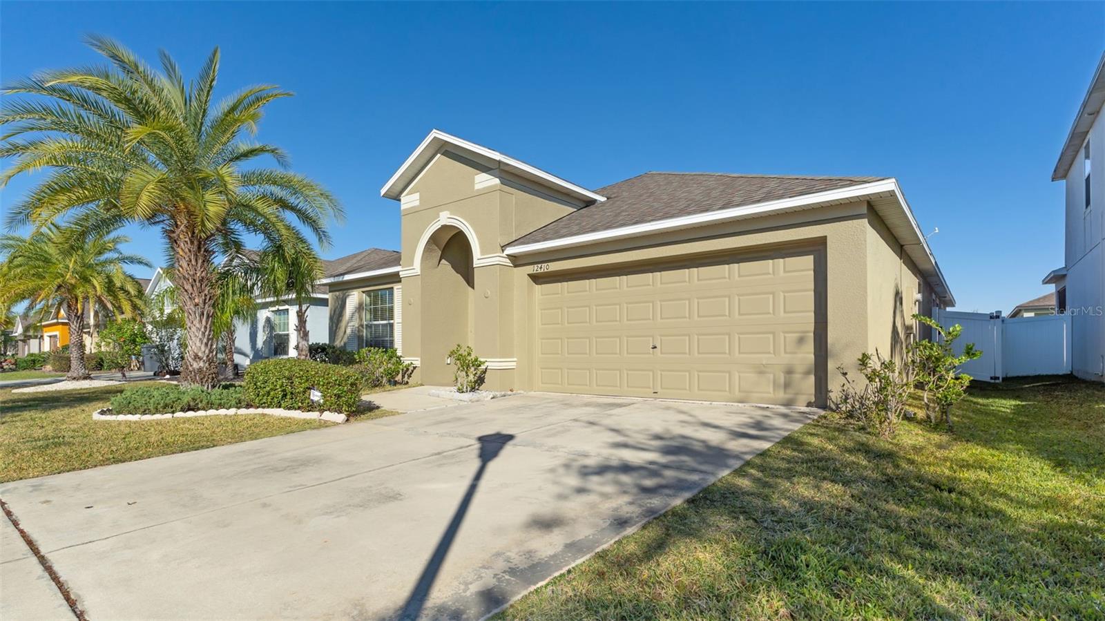 Photo 2 of 12410 BALLENTRAE FOREST DR