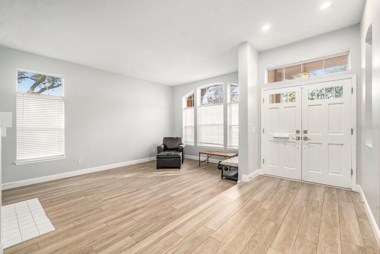 Photo 5 of 8703 CYPRESS MILL CT